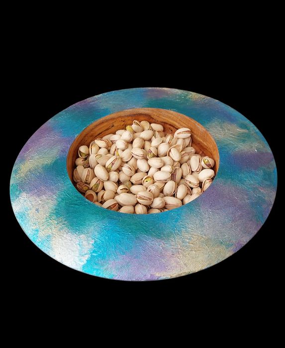 Misa z drewna bukowego.