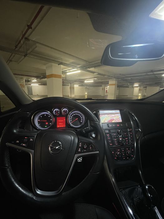 Opel Astra COSMO J (P10) 1.7 CDTI