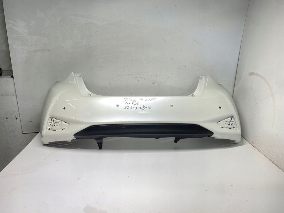 TOYOTA YARIS III LIFT ZDERZAK TYLNY TYŁ 4X PDC 52159-0D480 17-20
