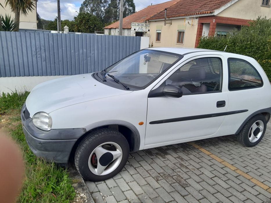 Opel coŕsa 1.7 d comercial 1999