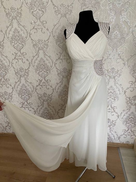 Жіноча вечірня  сукня, 8 моделей