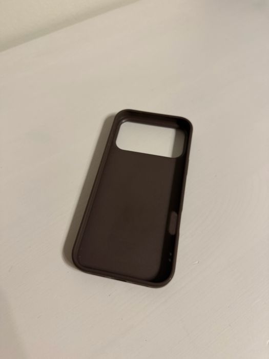Capa Guess Iphone 17 Pro Max