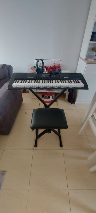 Piano profissional para crianças