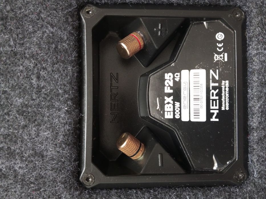 Продам мега вузький сабвуфер