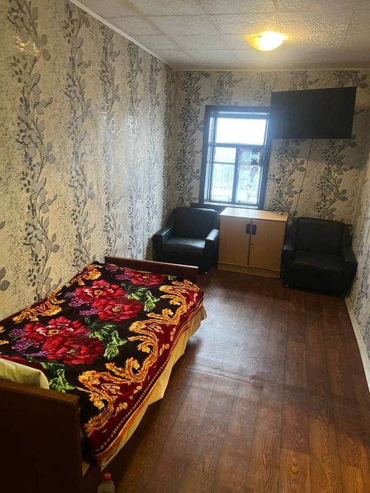 Продам часть дом на два входа