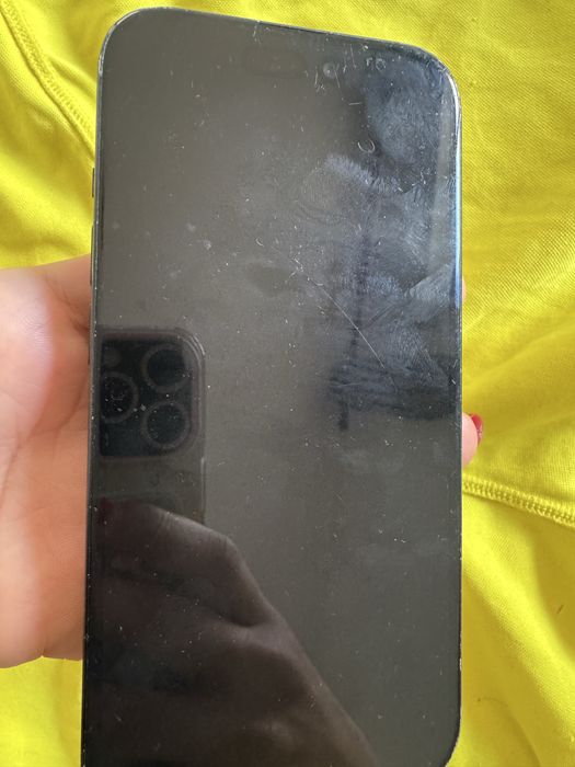 Iphone 15 funcionando perfeitamente