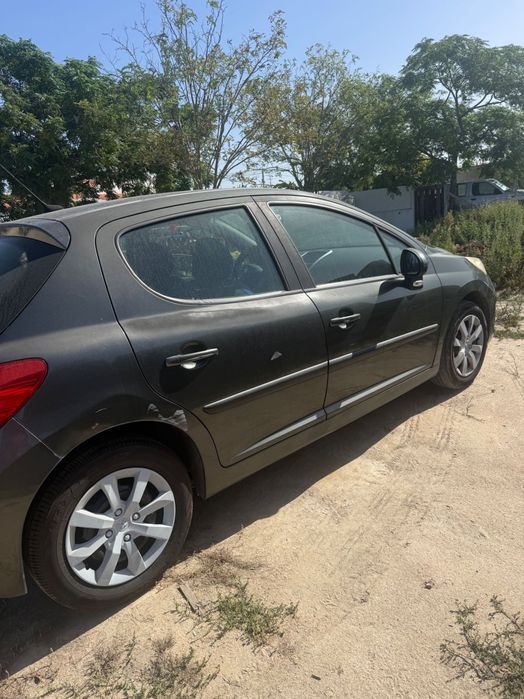 Peugeot 207 1.4 HDi 68 cv 2008