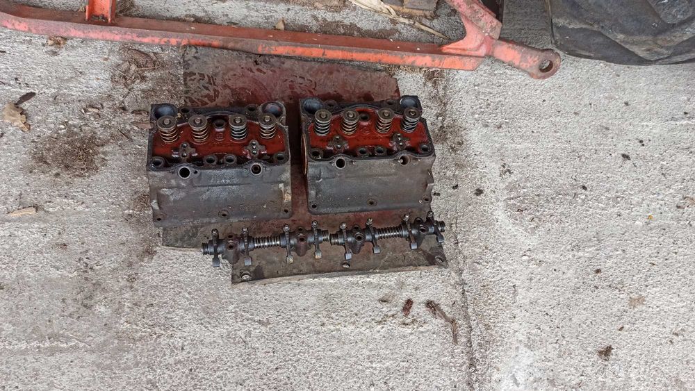 Głowica Silnika Liaz Skoda Ciągnik Ładowarka Ciężarówka Agregat Dźwig