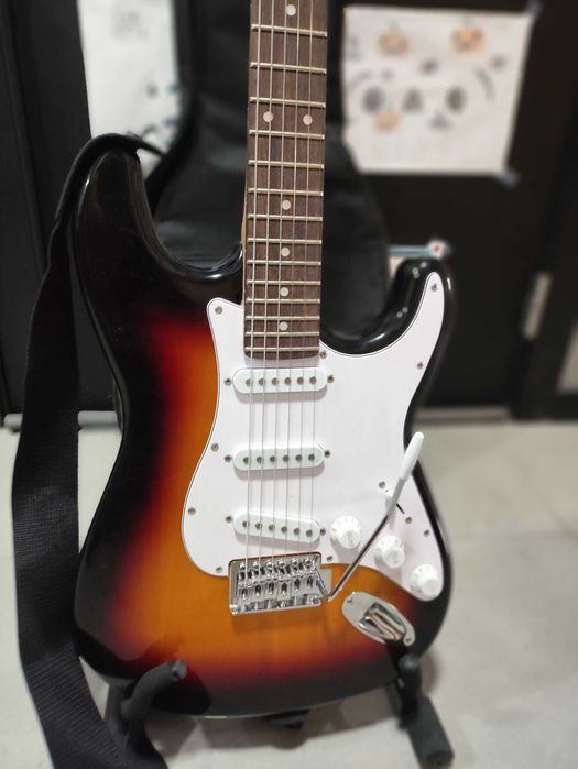 Guitarra Harley Benton ST-20 SB Standard Series