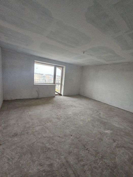 Продаж 2кім квартири 98кв.м з  мансардою 98кв.м/ м.Коломия