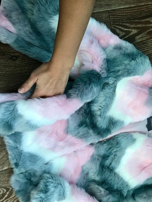 Шуба жіноча. Штучне хутро. Studio outerwear