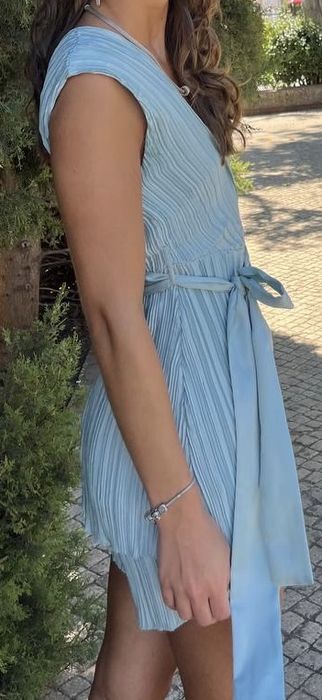 Macacão plissado azul turquesa/verde menta