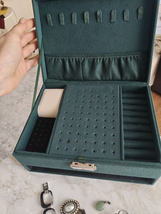 Stara biżuteria mix w kasetce