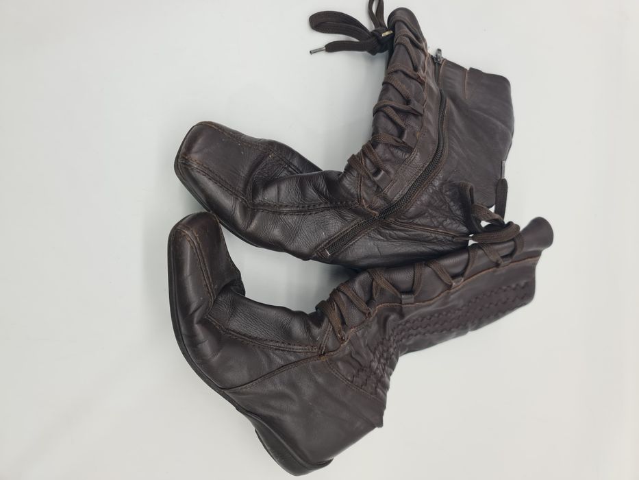 Botas senhora pele castanha tamanho 38