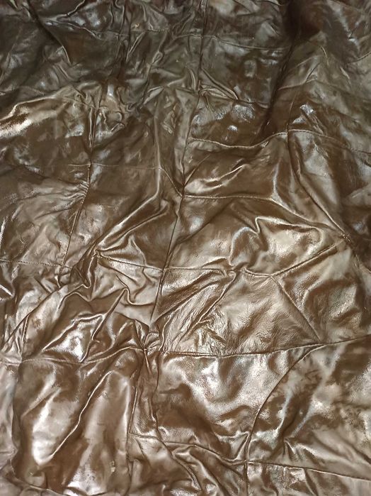 Capa para sofá em pele castanho