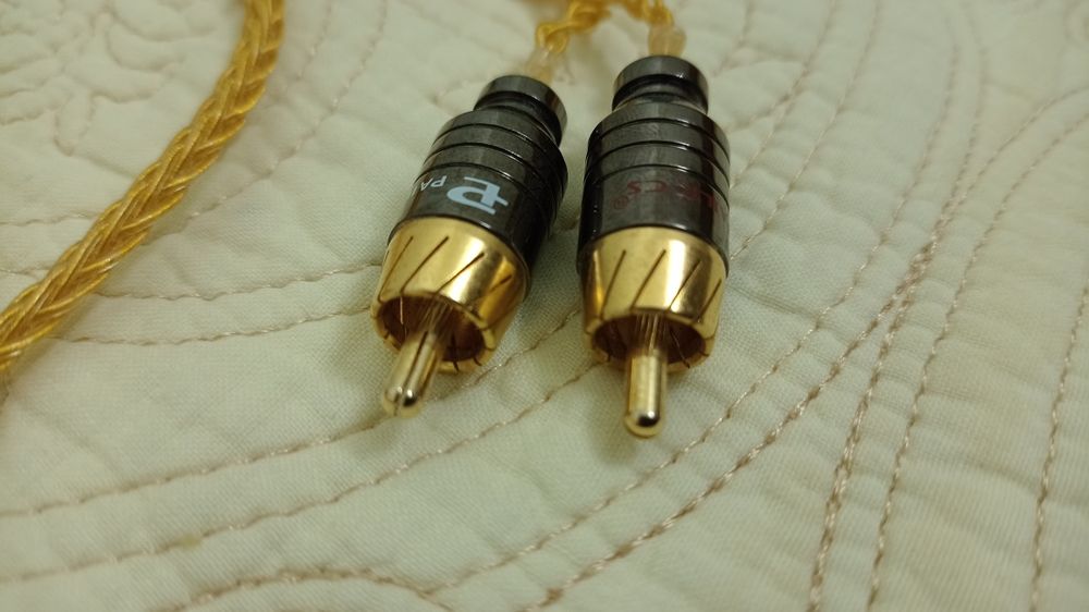 Кабель межблочный Hi-fi, Hi-End 2RCA-2.5мм балансный, косичка, серебро