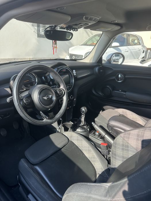 Mini Cooper D 1.6484276865651200004