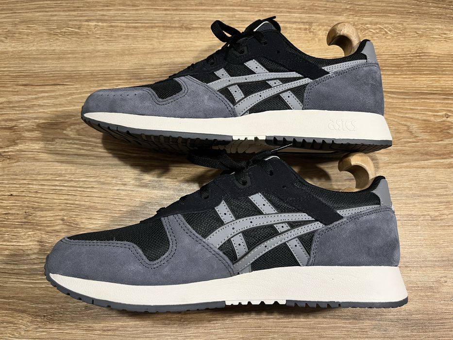 Кросівки Asics Lyte Classic Нові в коробці.  Розмір 43,5(27,5 см.)