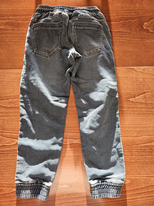 Spodnie, joggery jeans i moro