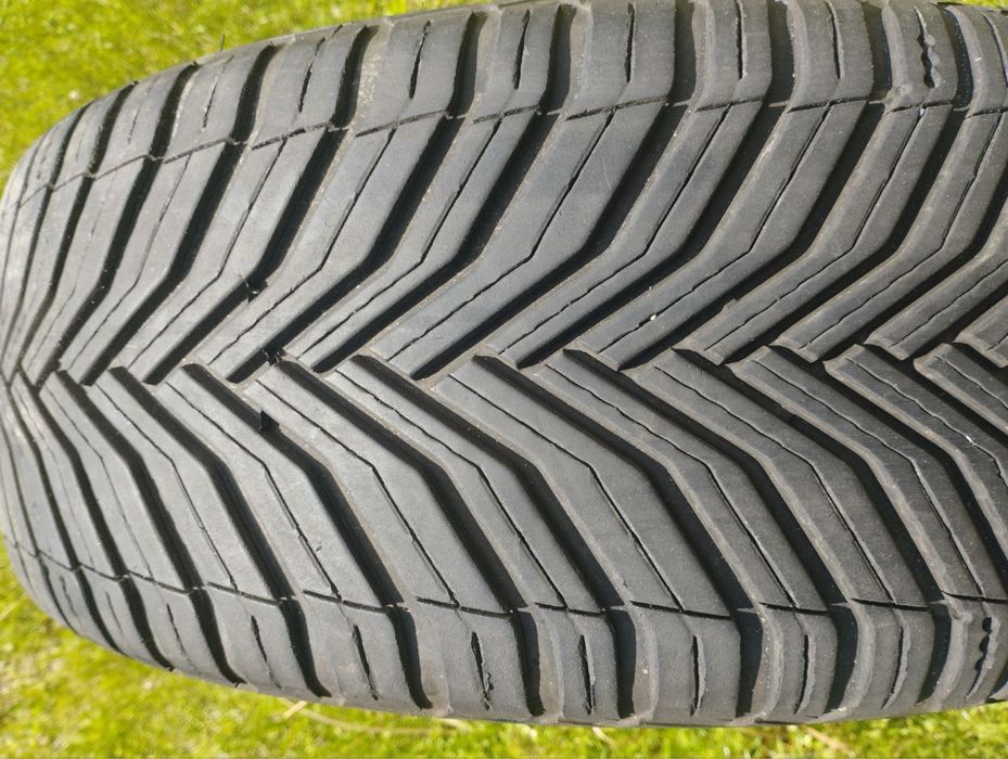 Комплект 225/45/R17