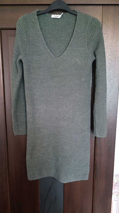 Вязаное длинное платье