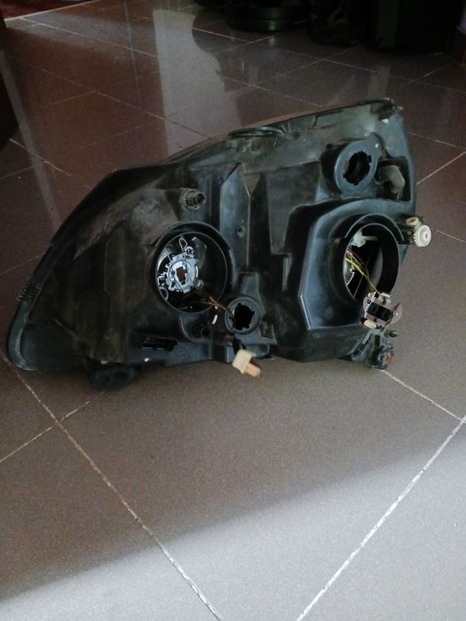 Otica direita clio Ii