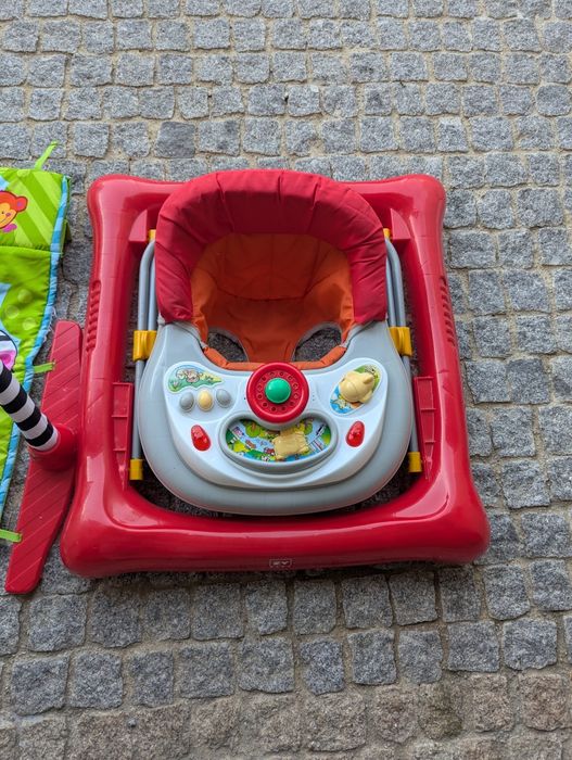 Vendo Ginásio e Voador para bebé