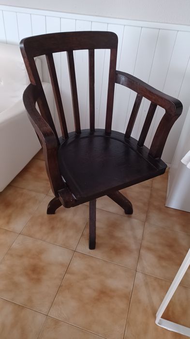 Cadeira de secretária