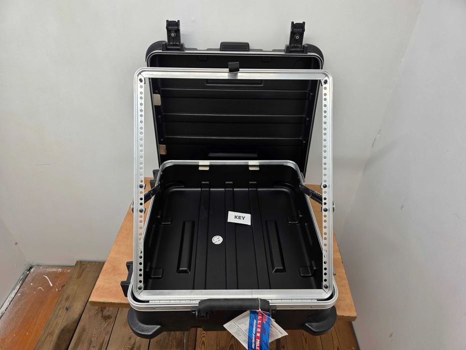 SKB-19-P12 Pop-Up 12U Mixer case rack | Walizka na mikser rack | Stan Idealny