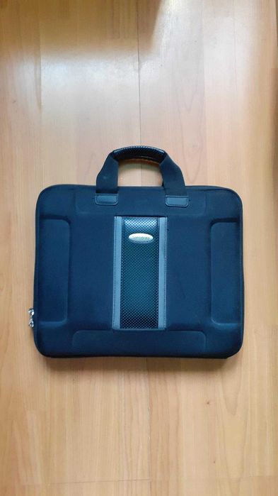 Mala almofadada portátil samsonite