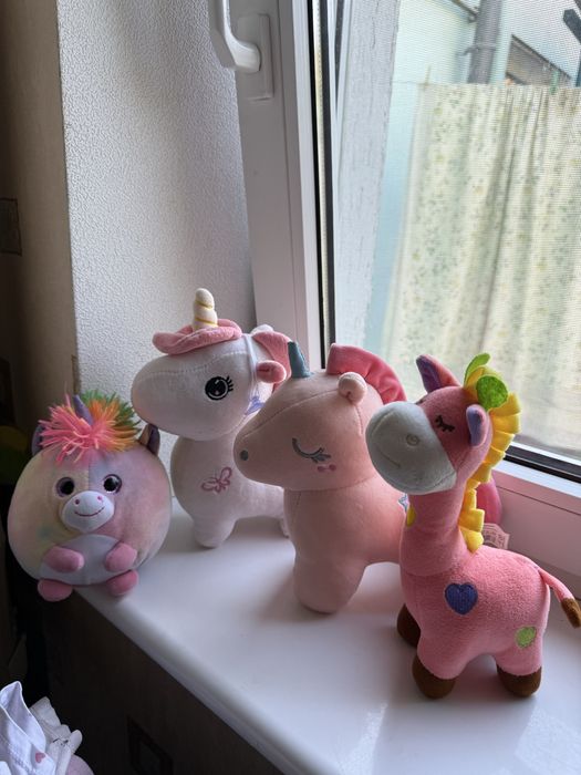 Мякі іграшки  в гарному стані