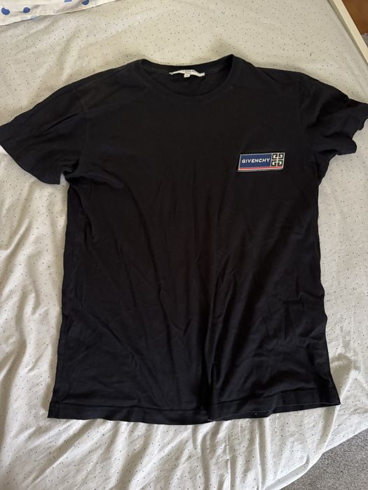 Tshirt Givenchy como nova