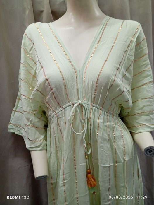 Vestido leve de verão