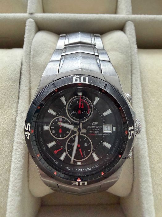 Zegarek kwarcowy Casio Edifice