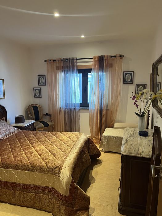 Quarto para alugar em cernache do bonjardim / sertã