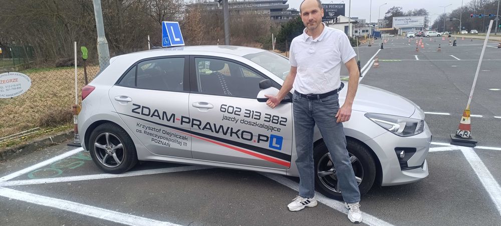 Kurs prawa jazdy kat. B + jazdy doszkalające | Skutecznie i bez stresu