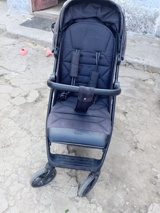 Продам коляску в  гарному стані