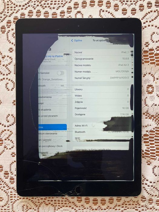 iPad Air 2 wylogowany
