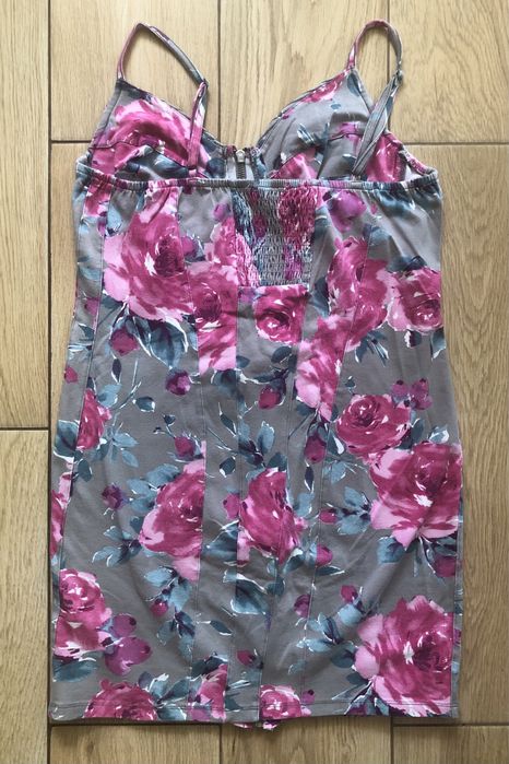 Szara bawełniana sukienka w kwiaty River Island 40