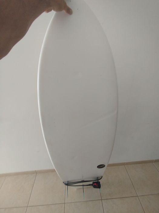 Surf NCP fish 6.0 x 35l with leash and fins
