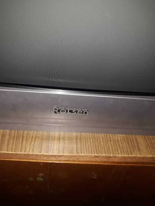 Телевізор Rolsen