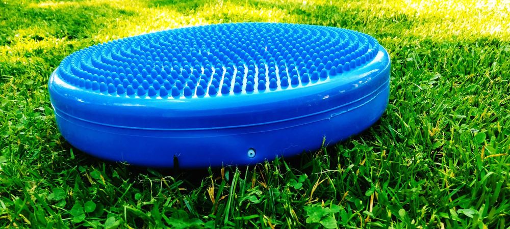 Niebieski dysk sensoryczny - do ćwiczeń mięśni