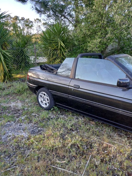 Ford Escort Cabrio