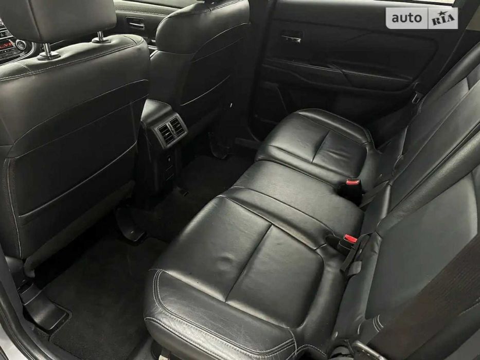 Продам Mitsubishi Outlander 2019