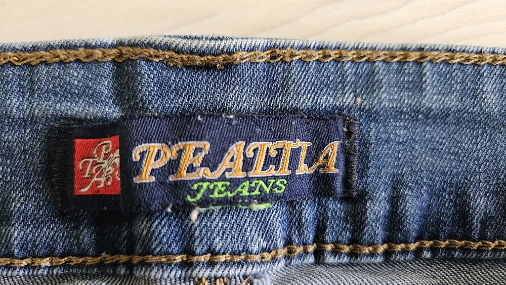 Джинси жіночі літні