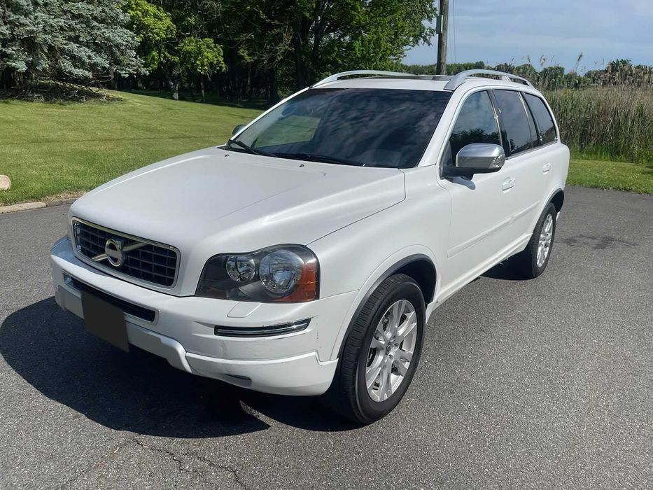 Volvo XC90      2014