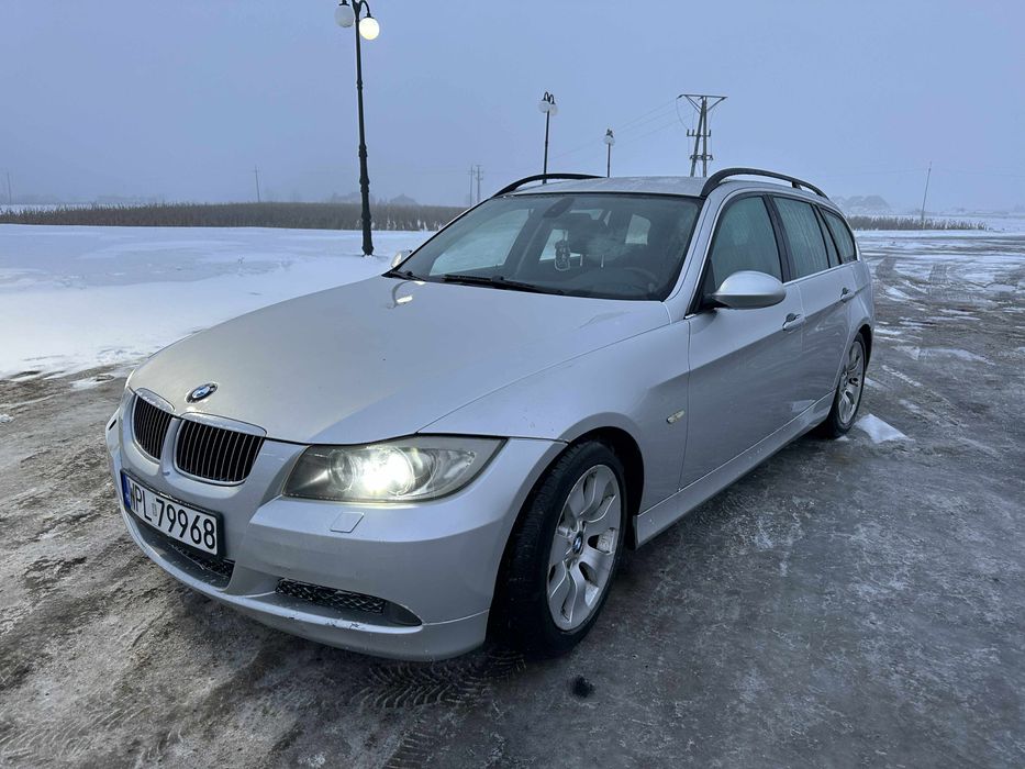 Bmw e91 2,5i.  218 koni