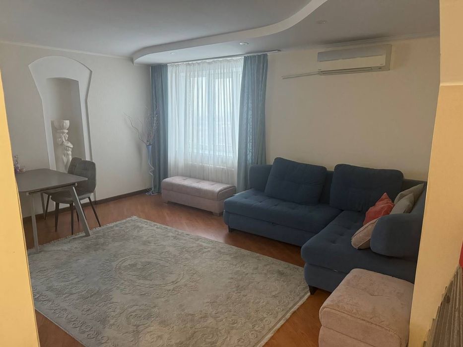 Здається 2к квартира (Незалежності, 57)