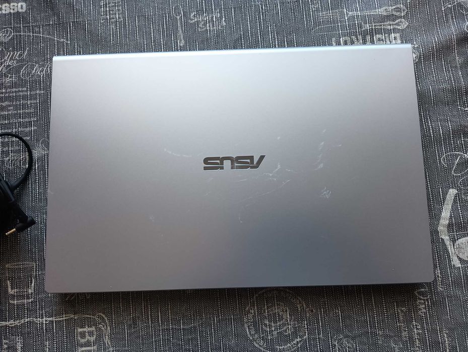 Laptop VivoBook ASUS X509JA i3 10-gen 12 gb 256 gb ssd full hd