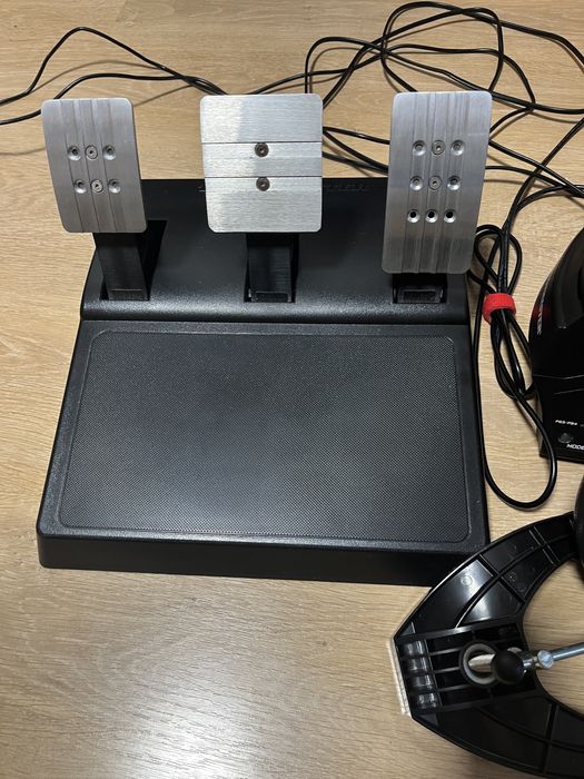 Руль Кермо Thrustmaster T300